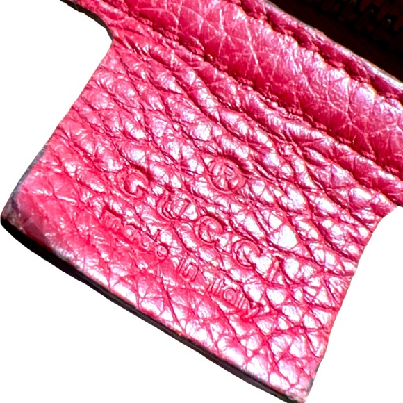 Gucci Calfskin Small GG Marmont Top Handle Bag in Vulcanic Red - Picture 14 of 16